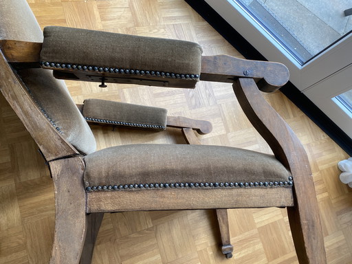 Antiker englischer oder französischer Voltaire-Stuhl