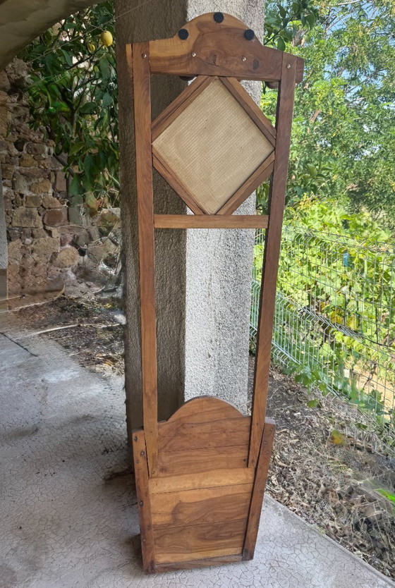 Image 1 of Guardarropa / Perchero y paragüero en la entrada, de madera de olivo.