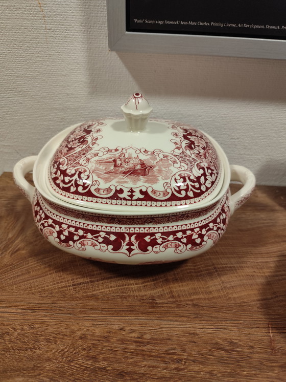 Image 1 of Antieke soepterrine, Old England, Cambridge Royal Swan / Engeland – Rood en wit – Vintage servies