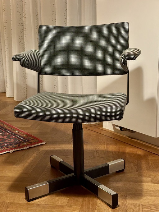 Gispen Office Chair Model 1645 (André Cordemeyer)