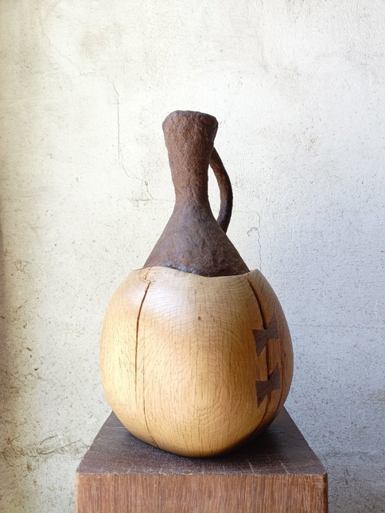 Image 1 of Vase/sculpture in carved solid oak
