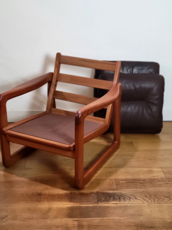Image 1 of Set of 2 vintage armchairs from EMC Furniture in teak and leather