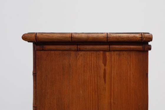 Image 1 of Mobile speziale in finto bambù con specchio e cassetto, Francia, 1900