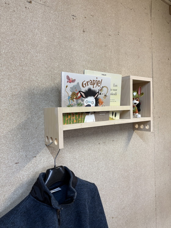 Image 1 of Wandregal - Garderobenständer - Bücherregal