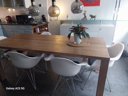 Massief licht eiken houten eettafel
