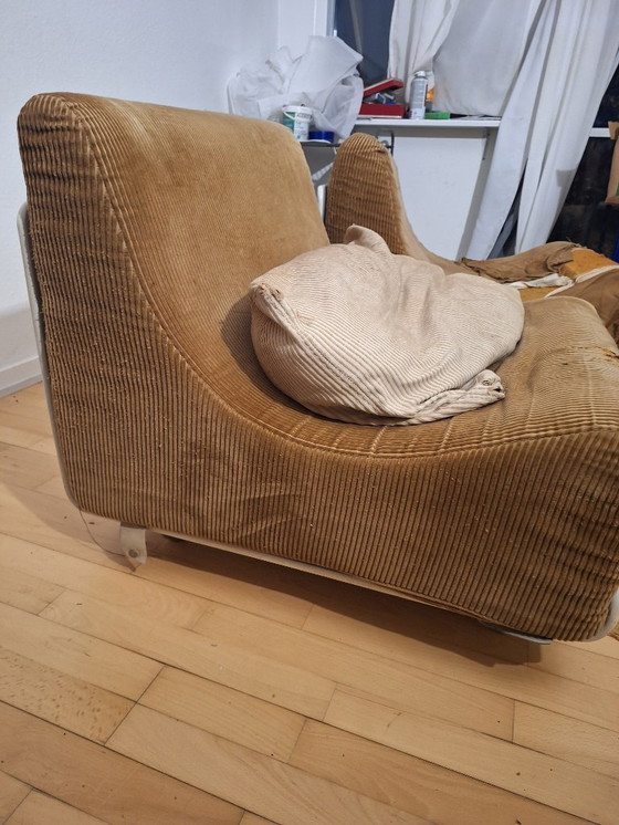 Image 1 of Luigi Colani ORBIS loungestoler --> Skal ombetrækkes.