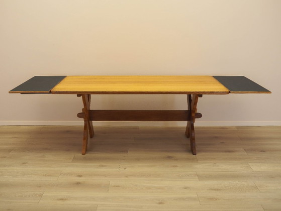 Danish Extendable Oak Dining Table Designed by Henning Kjærnulf, 1960s – Henning Kjaernulf, Wood (photo 16 of 21)