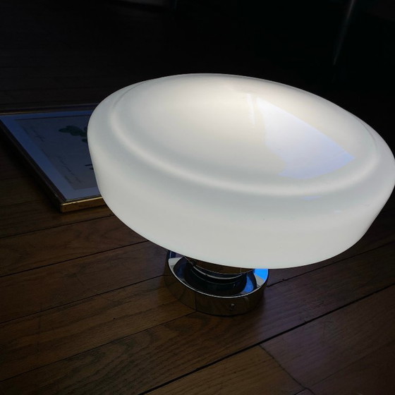 Image 1 of Opaalglazen plafondlamp, 30 cm, wit, wandmontage, roestvrijstalen voet