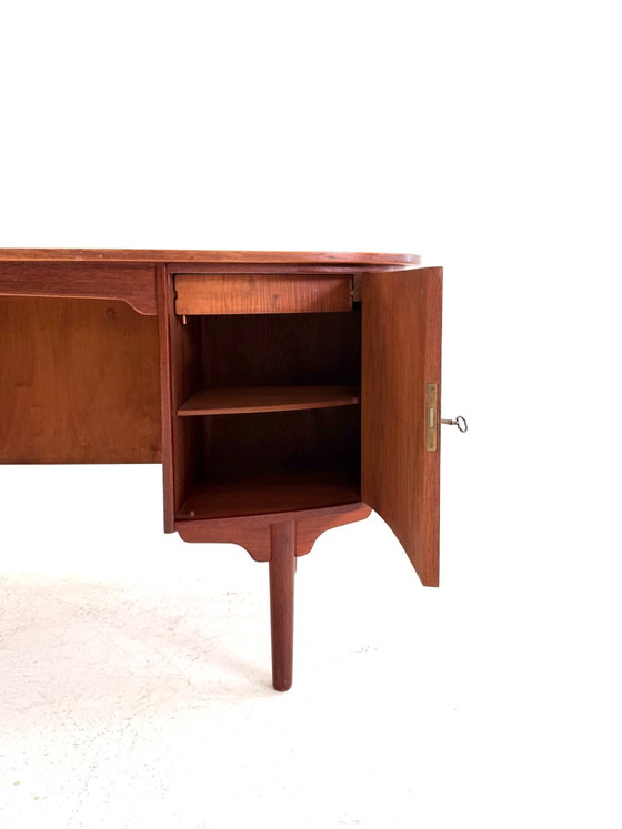 Scrivanie 'Bullet' vintage in teak, H.P. Hansen anni '60 – Legno, Metallo (photo 7 of 15)