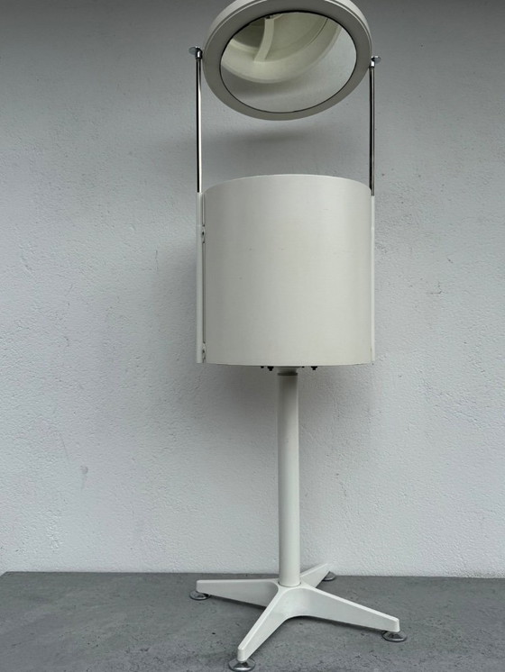 Image 1 of Vintage Bremshey kaptafel in Space Age-stijl