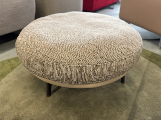 Image 1 of Leolux Rego Voetenbank Oregon stof Raffino Dove