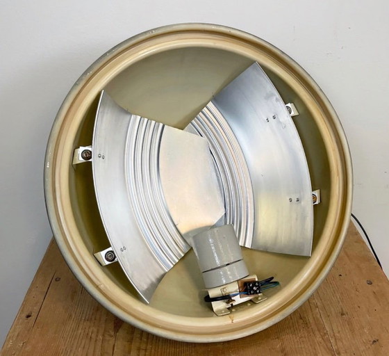 Image 1 of Lampada a sospensione industriale grigia con copertura in vetro trasparente, anni '70