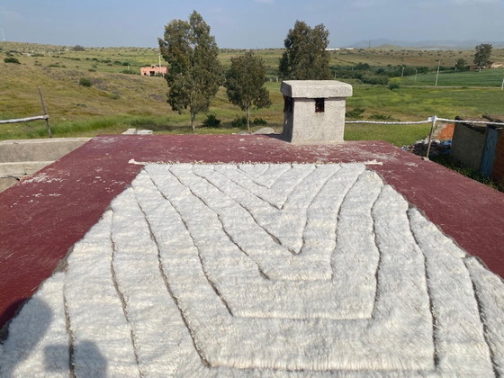 Image 1 of Minimalistisch Beni Ouarain tapijt 300x200 cm – Handgemaakt Marokkaans wollen tapijt – Ivoor Berber geometrisch design