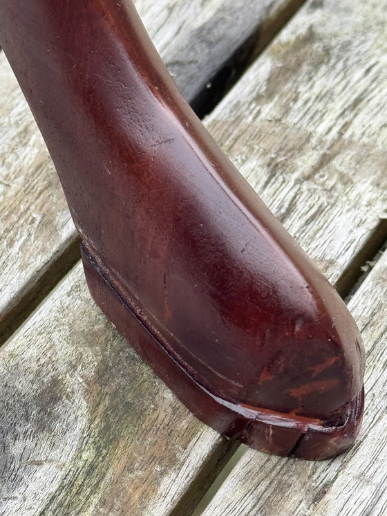 Image 1 of Table d'appoint en teck fin – une sculpture fonctionnelle