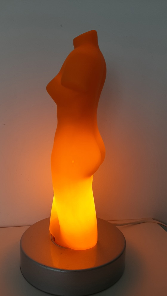 Image 1 of Postmoderne Tischleuchte aus den 1980er Jahren