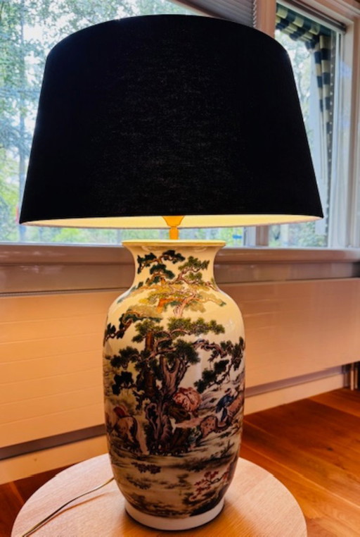 Chinesische Stehlampe