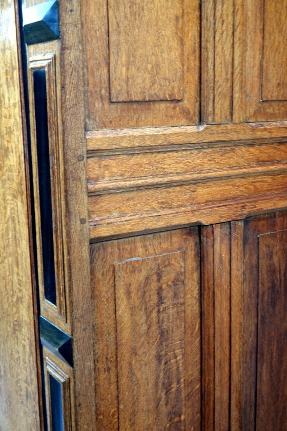 Image 1 of Hollandse 17de eeuwse Toogkast eikenhout