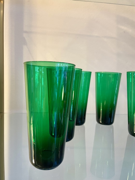 Image 1 of Bicchieri da long drink color verde smeraldo, soffiati a mano.