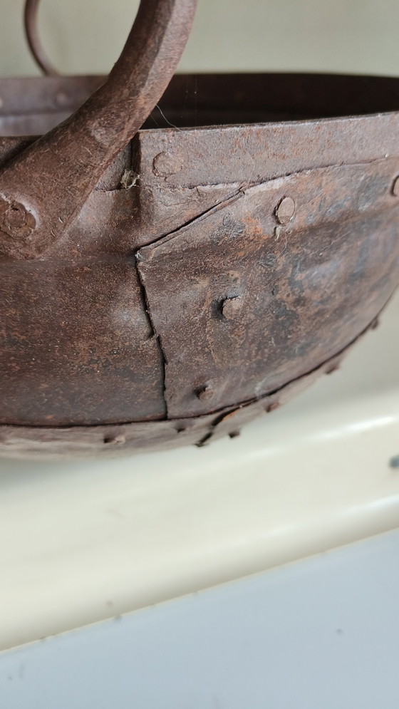 Image 1 of 2 braciere vintage in ferro battuto con padella rivettata