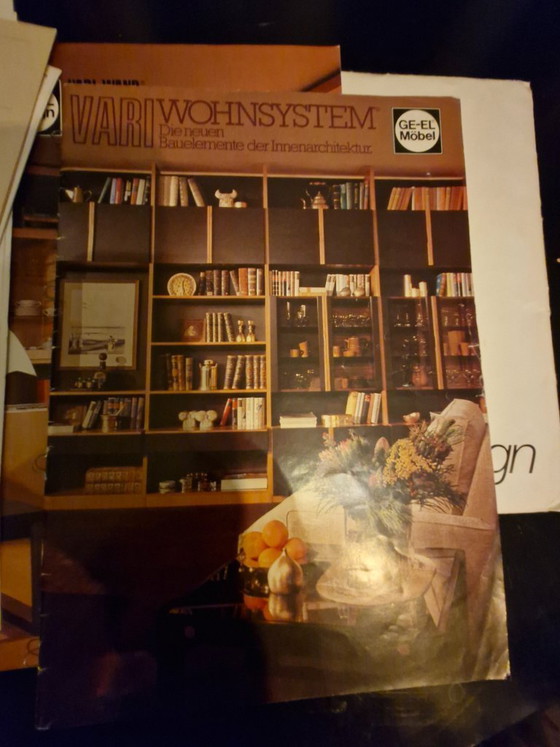 Image 1 of Wandkast jaren 89