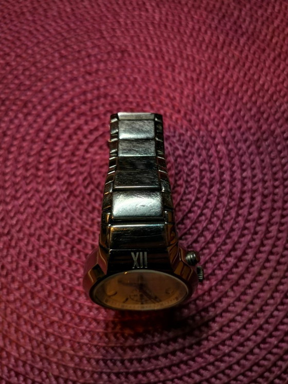 Reloj deportivo Casio Sheen Vintage para mujer / Resistente al agua hasta 50 metros – Relojes, Metal (photo 7 of 11)