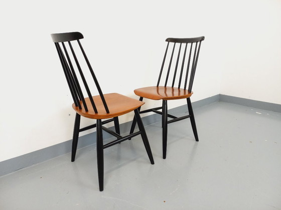 Image 1 of Paire de chaises scandinaves vintage Fanett par Ilmari Tapiovaara en teck et bois noir des années 50 60