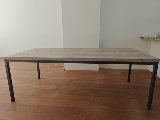 Dining table – Metal, Wood (photo 4 of 5)