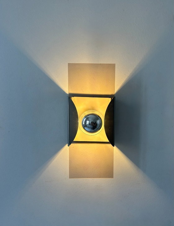 Image 1 of Coppia di applique vintage, metallo spazzolato e plexiglass fumé, Francia, 1970