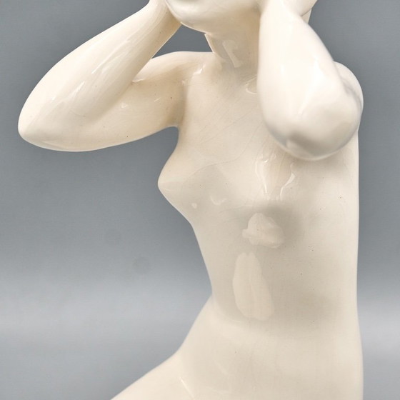 Figure Féminine en Céramique, Tchécoslovaquie des années 1960 – Sculptures, Ceramic (photo 15 of 16)