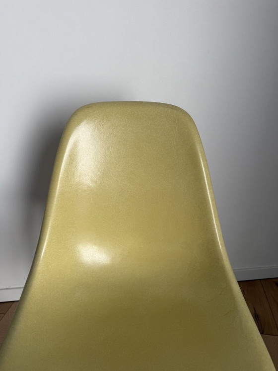 DSW Eames Herman Miller US Edit 50s 60s Design No Vitra Knoll Yellow – Dining chairs, Fiberglass (photo 8 of 10)