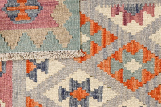 Image 1 of Kilim Gashgai tissé à la main 182 x 126 cm