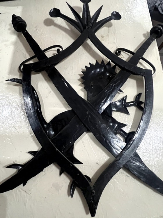 Image 1 of Heraldic shield from 1200