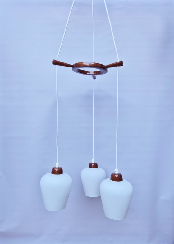 Image 1 of Scandinavische hanglamp - Teak & opaalglas - Jaren 50