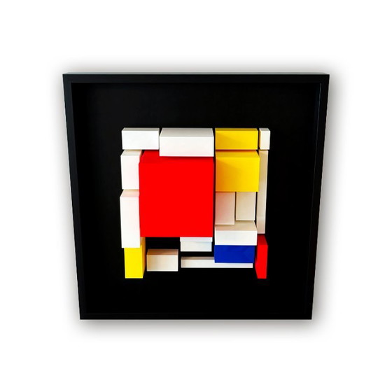 Anklänge an Mondrian – Studio Mihai Enescu, Wanddekoration, Wood, Plastic (photo 8 of 13)