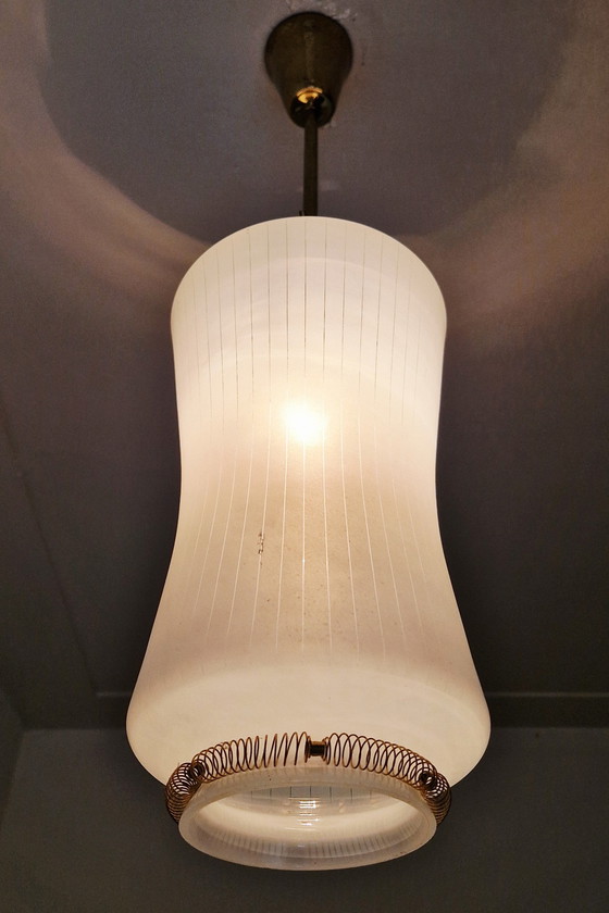 Image 1 of Lampada a sospensione vintage - Ca. 1950 - ottone - vetro rivestito - Italia