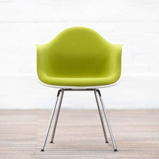 Image 1 of Vitra Eames Plastic Armchair Dax Stoel