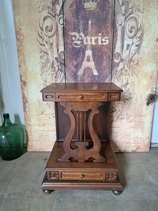 Antique telephone cabinet, hall cabinet, side table 51x38cm, and 67cm high.