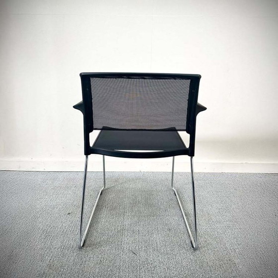 Image 1 of Silla de visita apilable Aline de Wilkhahn