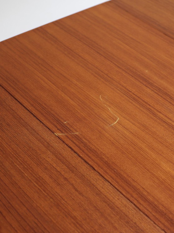 Image 1 of Extendable round dining table teak vintage Danish