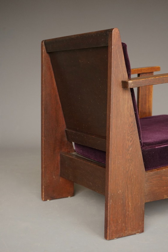 Image 1 of Art Deco fauteuil van de Haagse School, kleine eikenhouten fauteuil, jaren 1920.