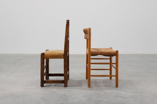 Sedia laterale spagnola in rovere intagliata a mano del XIX secolo con seduta in velluto