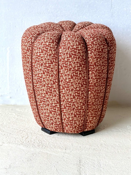 Tabouret van Jindrich Halabala – Jindřich Halabala, hockers en poefs, Textile