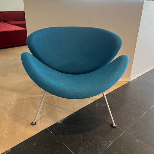 Artifort Orange Slice armchair