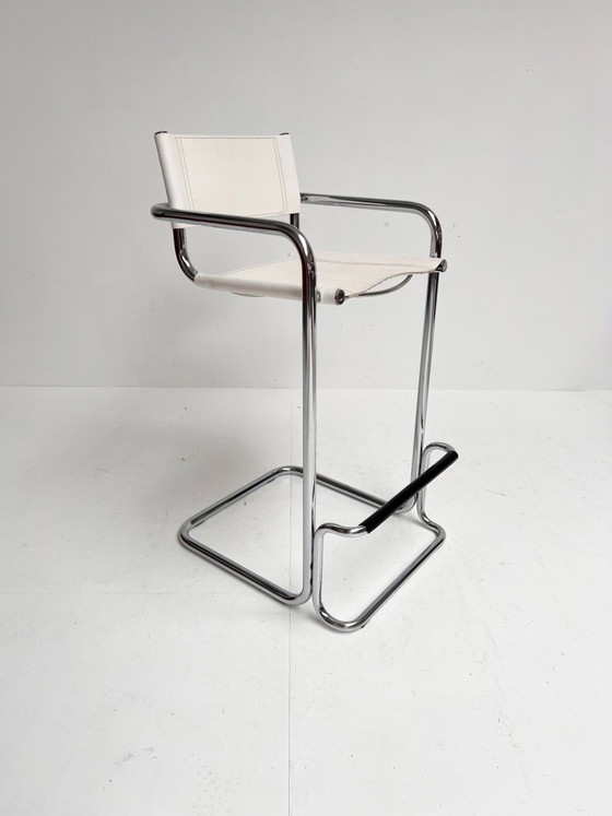 Image 1 of Ensemble de 2 tabourets de bar en cuir attribués à Mart Stam, années 1970
