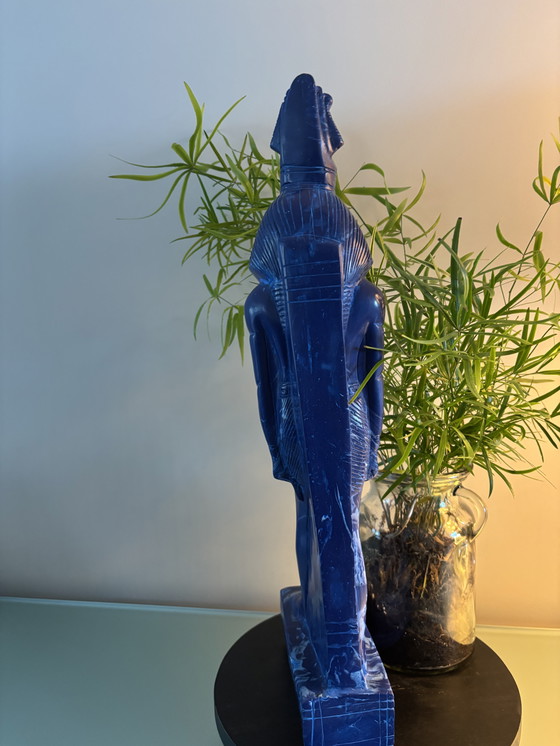 Image 1 of statue of the Egyptian god Thoth.