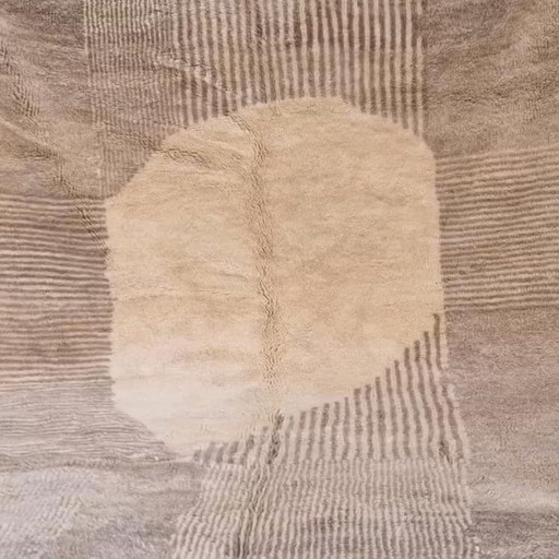 Handwoven natural wool rug, traditionally woven, size 200x300 cm