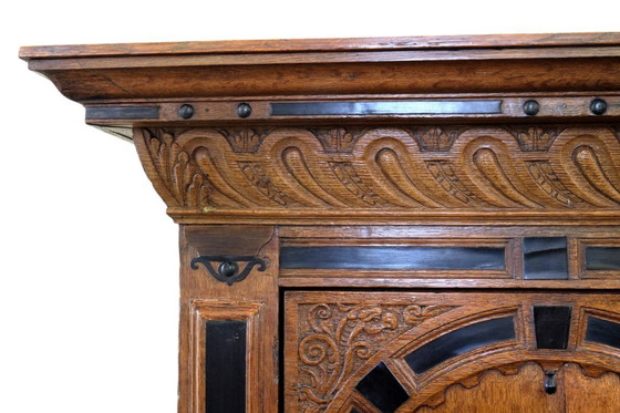 Image 1 of Hollandse 17de eeuwse Toogkast eikenhout