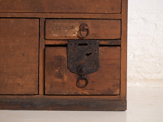 Antique Japanese tansu chest, Japan, circa 1910, Chest of drawers, Iron, Wood, Brown, Vintage (photo 34 of 40)