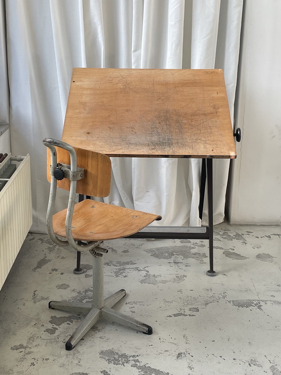 Image 1 of Antwortzeichenbrett, Ahrend der Kreis, Friso Kramer und Wim Rietveld