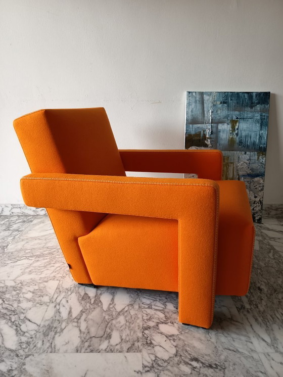 Image 1 of Fauteuil CASSINA Utrecht 637 en Laine Kvadrat Orange 13L par Gerrit Thomas Rietveld